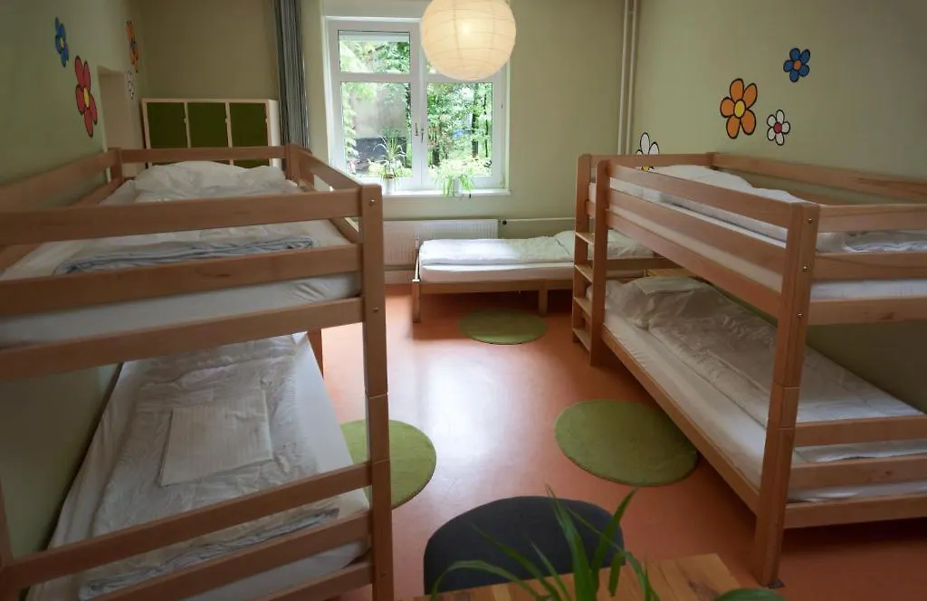 U Inn Berlin Hostel 0*,